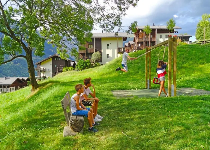 Aragon M86 By Interhome